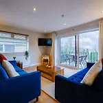 Windermere Luxury View Hideaway, Pet Friendly, Free Parking Appartement *