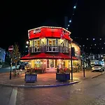 Windermere Luxury View Hideaway, Pet Friendly, Free Parking Appartement *