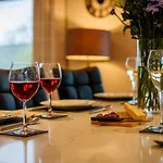 Windermere Luxury View Hideaway, Pet Friendly, Free Parking Appartement *