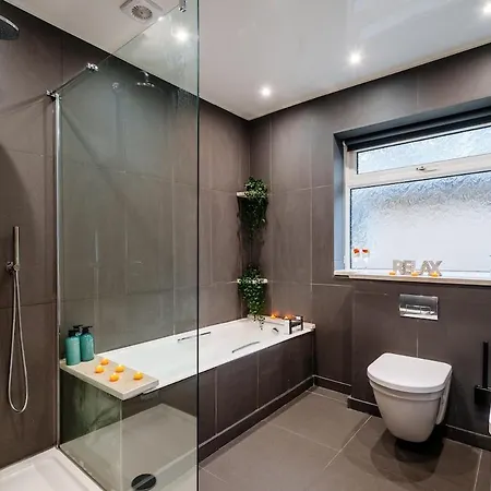 Windermere Luxury View Hideaway, Pet Friendly, Free Parking *