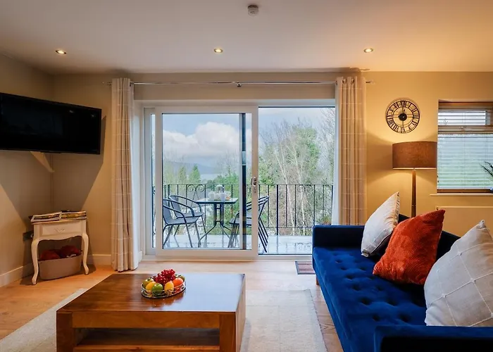 Windermere Luxury View Hideaway, Pet Friendly, Free Parking Apartamento Bowness-on-Windermere