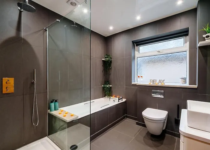 Windermere Luxury View Hideaway, Pet Friendly, Free Parking *