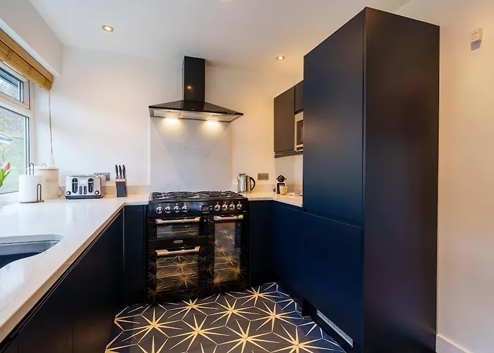 Windermere Luxury View Hideaway, Pet Friendly, Free Parking Apartamento