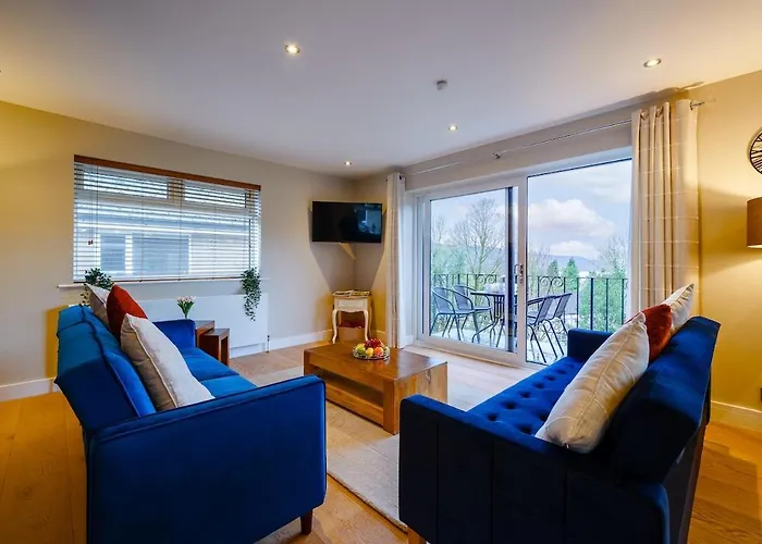 Windermere Luxury View Hideaway, Pet Friendly, Free Parking Apartament *