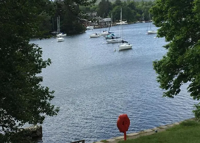 Apartamento Windermere Luxury View Hideaway, Pet Friendly, Free Parking