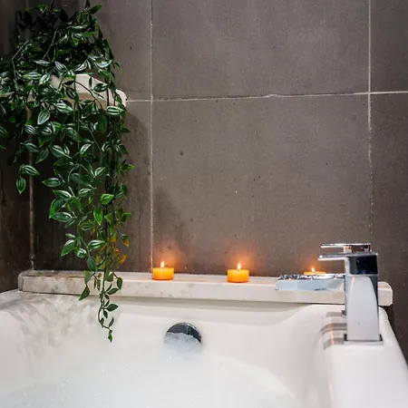 Windermere Luxury View Hideaway, Pet Friendly, Free Parking * ボウネス＝オン＝ウィンダミア